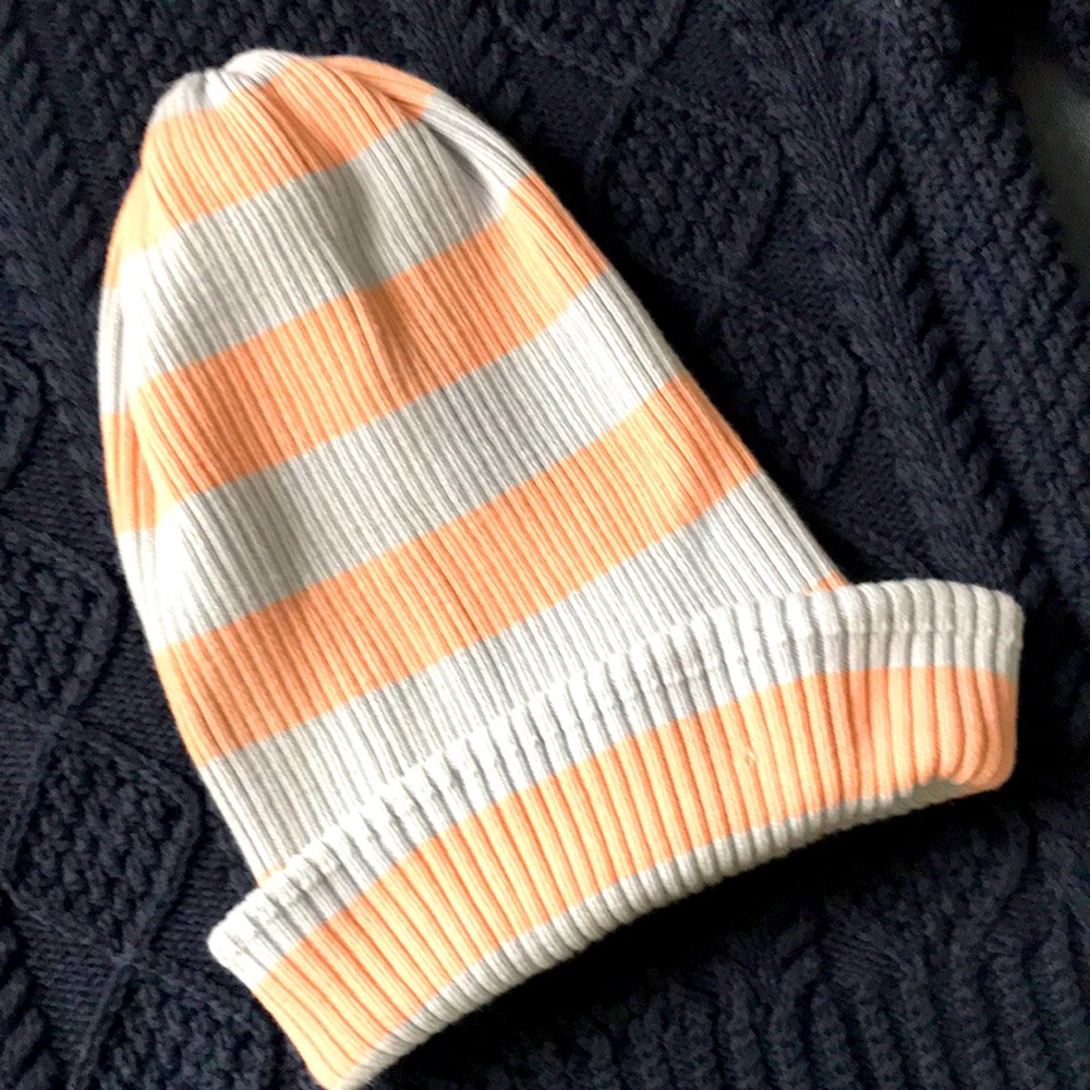 SUPER CUTE striped hat 💕